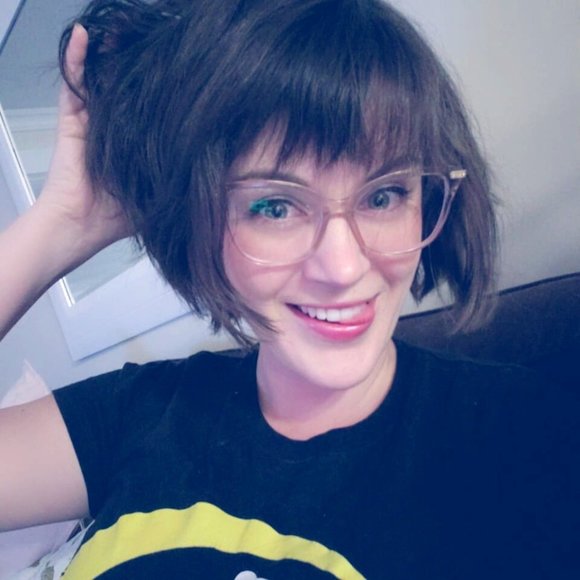 Meet your Posher, Sarah - Picture 1 of 1